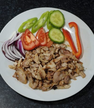 Carne condimentată, din pulpă de pui, pt Gyros