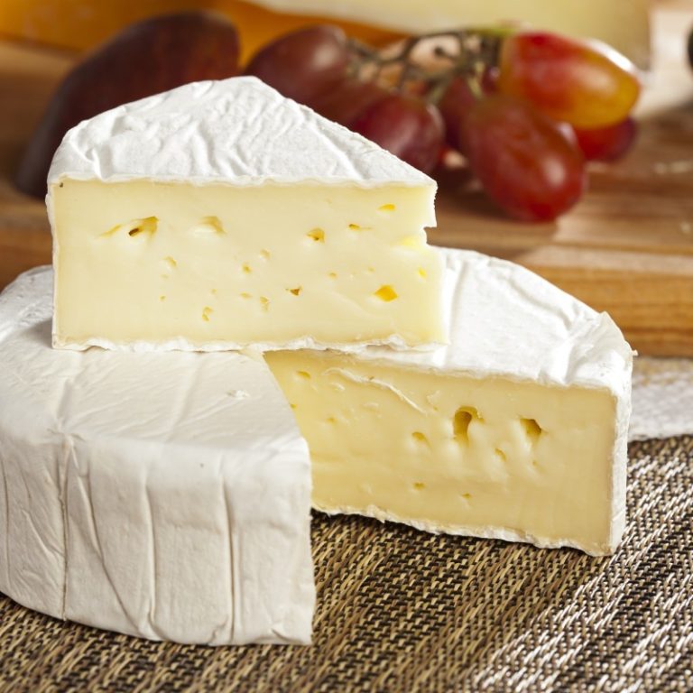 Sugestie de prezentare - Brânză Brie
