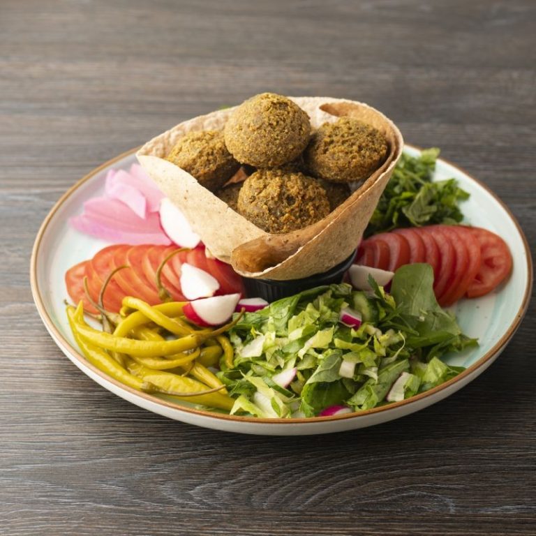 Sugestie de prezentare falafel