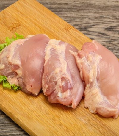 Sugestie de prezentare - Pulpă întreagă de pui dezosată, fără piele, 180-230 g/buc, 2 Kg