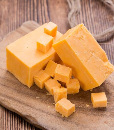 Cașcaval Cheddar calup, ~3 kg/calup - Sugestie de prezentare