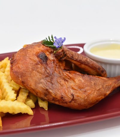 Jumătate de pui sous-vide, 550-650 G